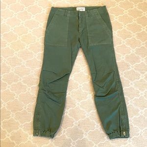 Nili Lotan cropped french military pant (green)